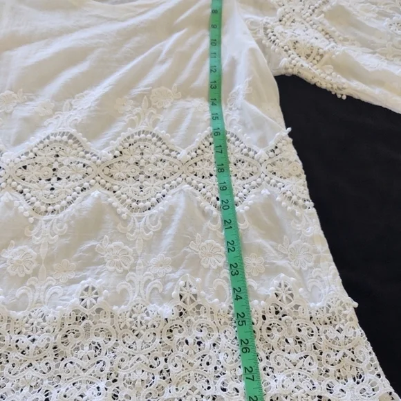 Beautiful white lace blouse - Picture 14 of 15